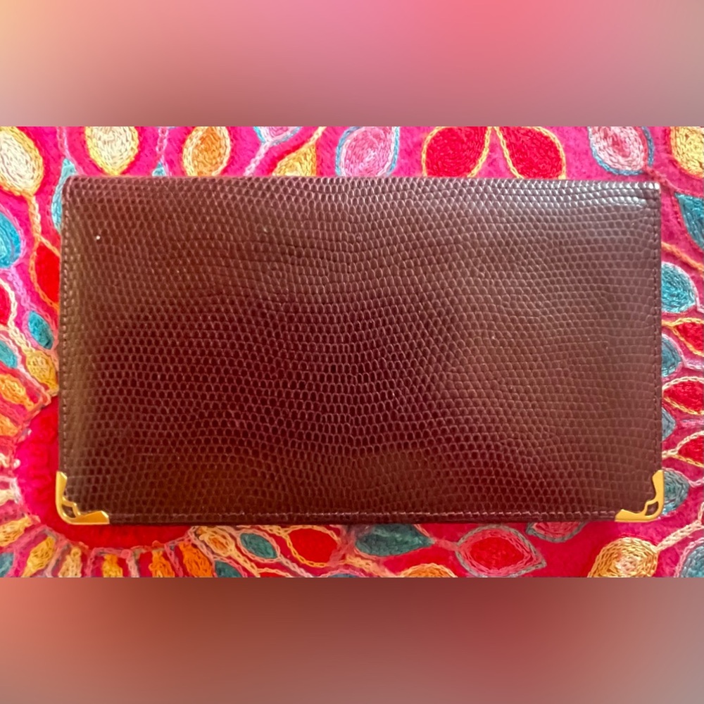 Beautiful Cartier Bordeaux burgundy leather wallet with gold hardware. EUC 7x4” - Picture 2 of 11